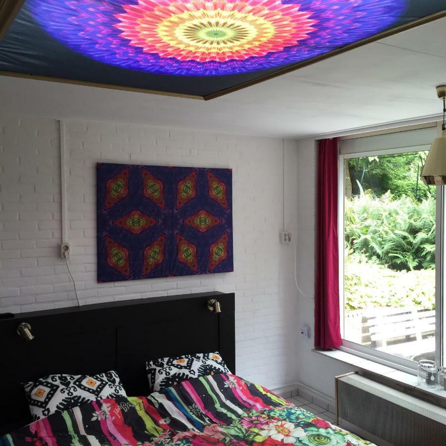 Bed & Breakfast Resydentie Happy 11 Neerbeek